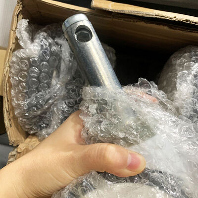 लॉक पॉलीयूरेथेन कैस्टर के साथ घुमाएँ सिंगल व्हील बॉल बेयरिंग सामग्री हैंडलिंग और परिवहन अनुप्रयोगों के लिए बिल्कुल सही